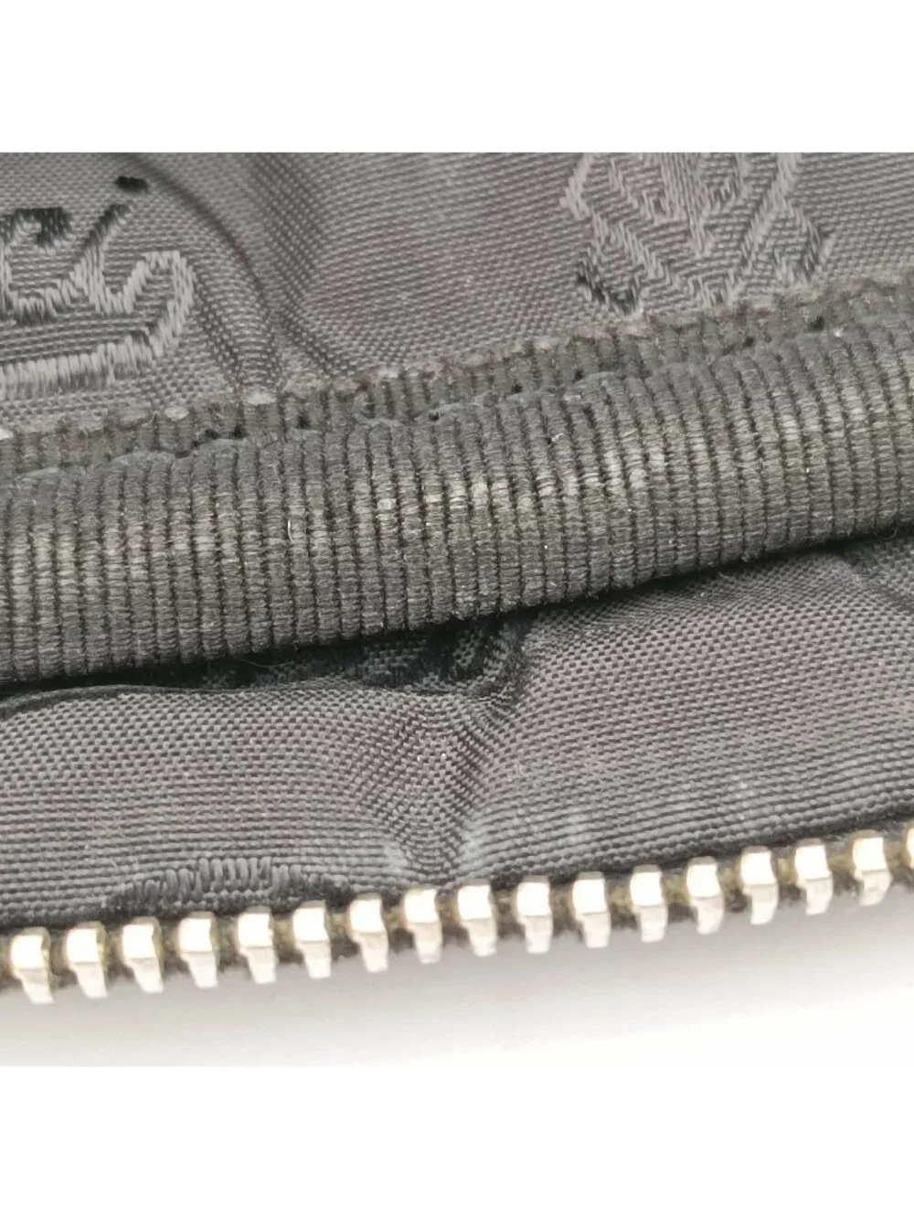 Gucci GG Supreme Messenger Black Leather